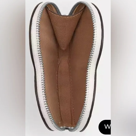 Coach NWT Heart Coin Case With Cherry Print - Picture 3 of 12